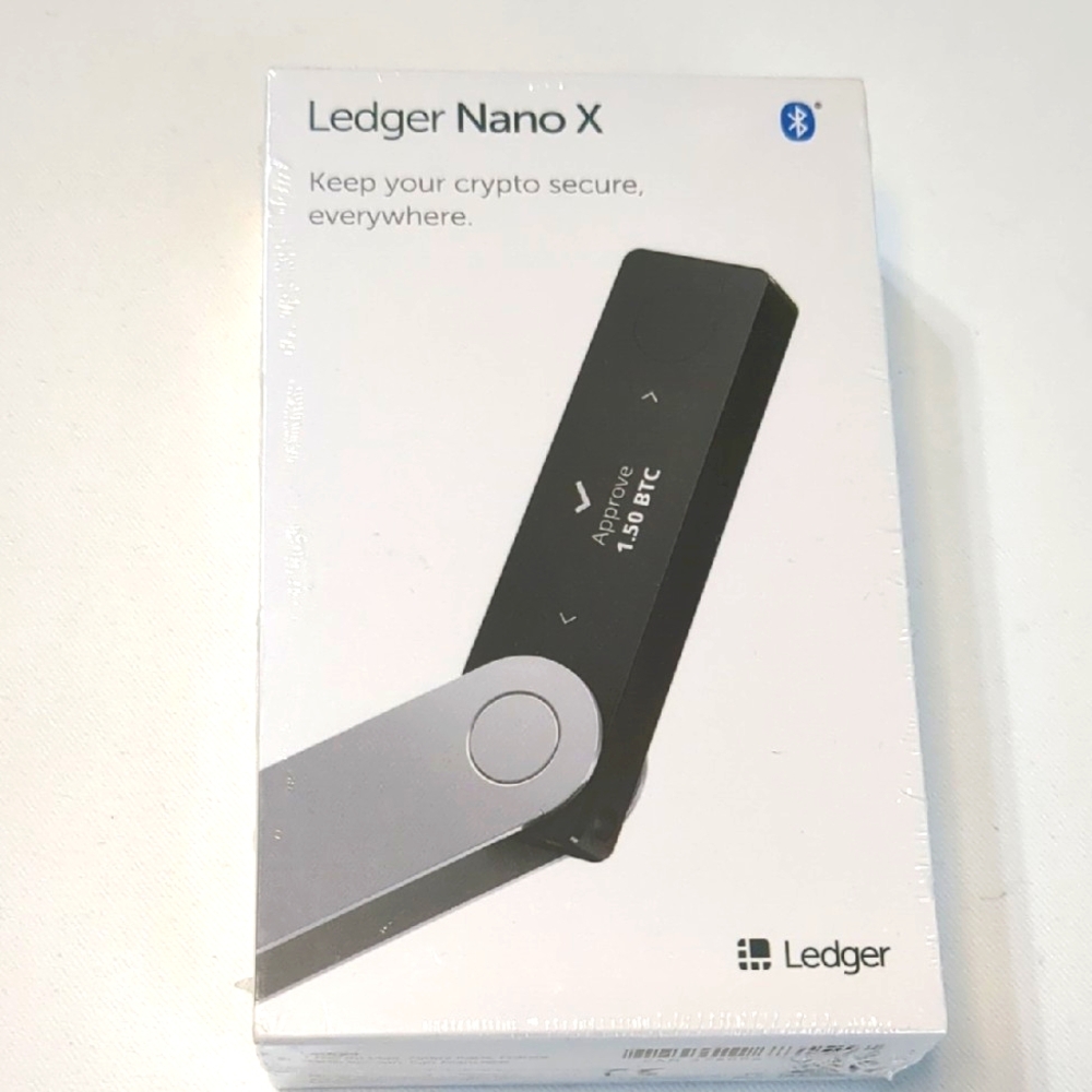 Ledger Nano X Cryptocurrency Bluetooth Hardware Wallet Onyx New Sealed